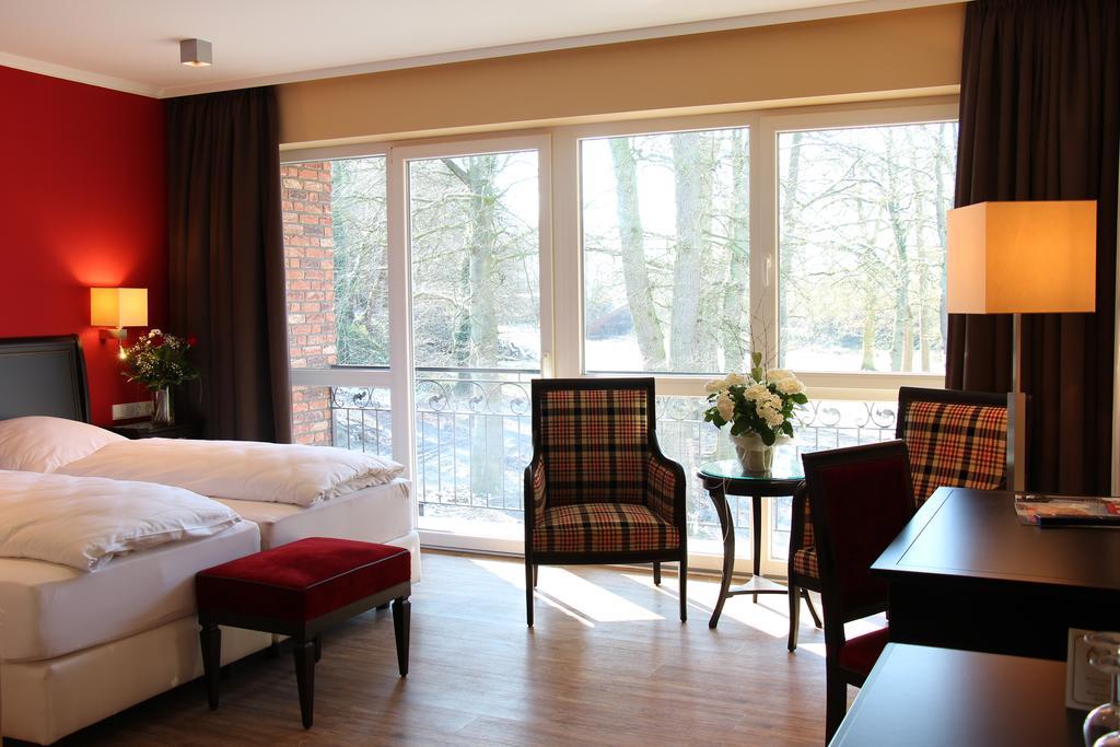 Gut Altona Hotel Dotlingen Room photo